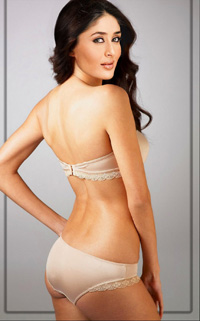 Kareena Kapoor Sexy Ass in White Bikini - Real Sex Pic